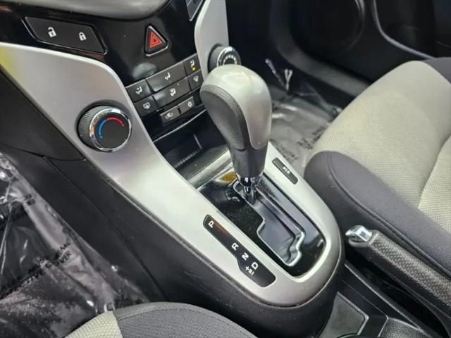 2014 Chevrolet Cruze LS Auto