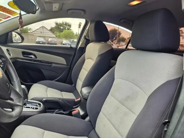 2014 Chevrolet Cruze LS Auto