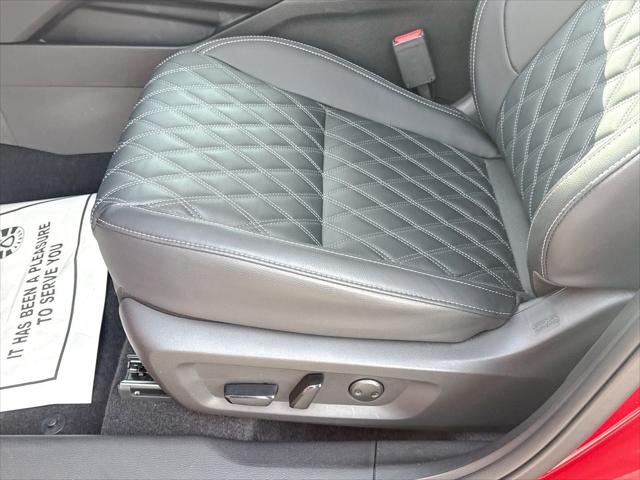 2025 Mitsubishi Outlander PHEV SEL S-AWC