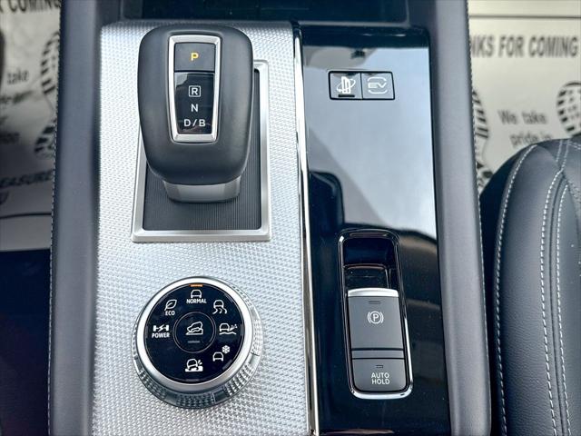 2025 Mitsubishi Outlander PHEV SEL S-AWC
