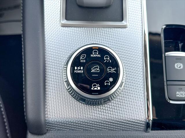 2025 Mitsubishi Outlander PHEV SEL S-AWC