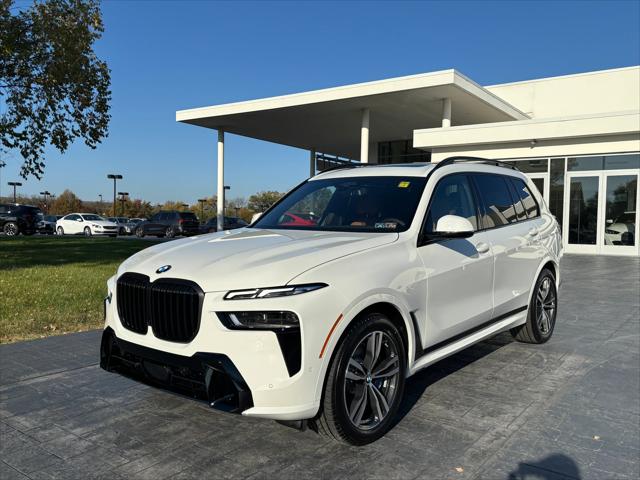 2025 BMW X7