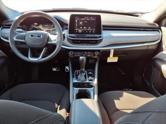 2025 Jeep Compass COMPASS SPORT 4X4