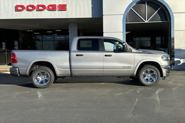 2025 RAM Ram 1500 RAM 1500 BIG HORN CREW CAB 4X4 64 BOX
