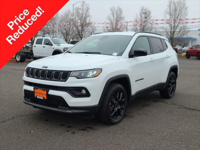 2025 Jeep Compass COMPASS LATITUDE 4X4