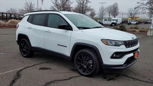 2025 Jeep Compass COMPASS LATITUDE 4X4