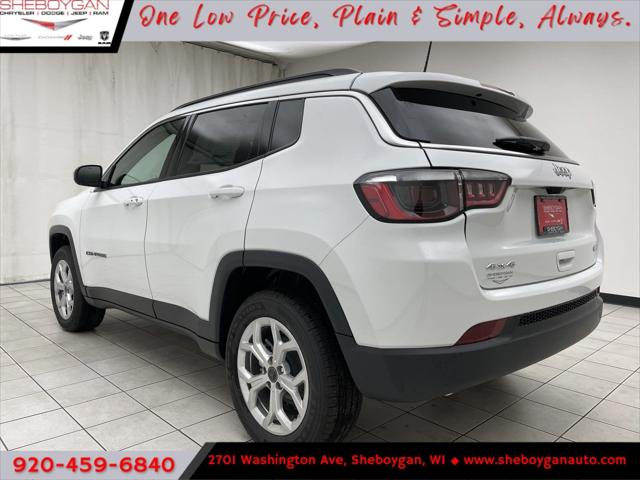 2025 Jeep Compass COMPASS LATITUDE 4X4