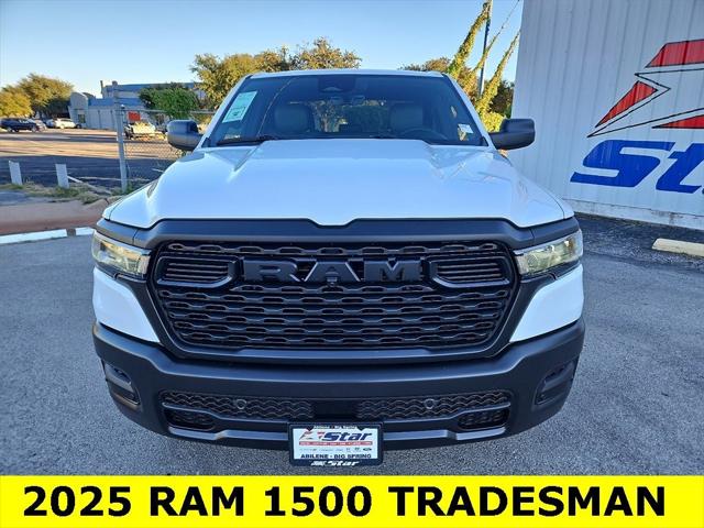 2025 RAM Ram 1500 RAM 1500 TRADESMAN QUAD CAB 4X2 64 BOX