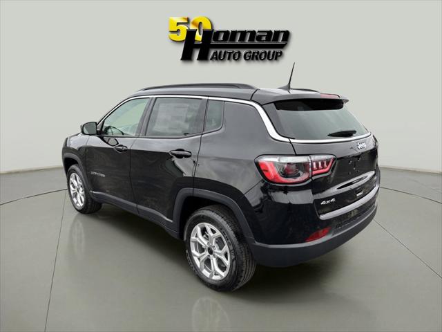 2025 Jeep Compass COMPASS LATITUDE 4X4