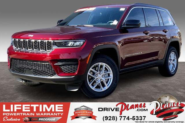 2025 Jeep Grand Cherokee GRAND CHEROKEE LAREDO X 4X4