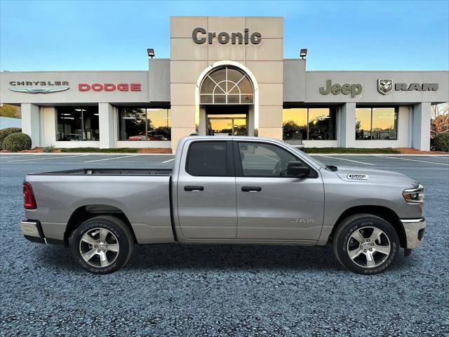 2025 RAM Ram 1500 RAM 1500 TRADESMAN QUAD CAB 4X2 64 BOX