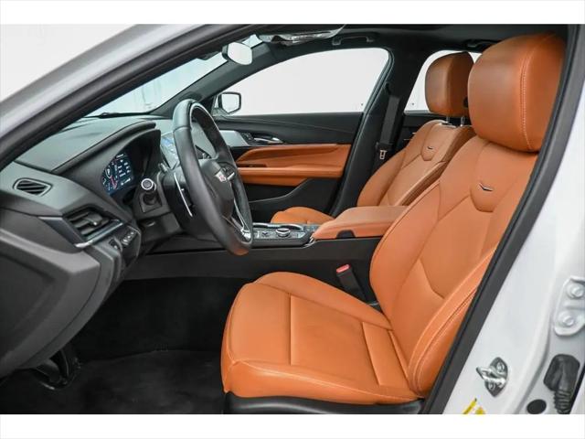 2025 Cadillac CT4 Premium Luxury RWD