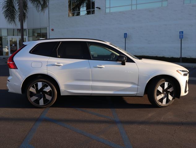 2025 Volvo XC60 Plug-In Hybrid Plus