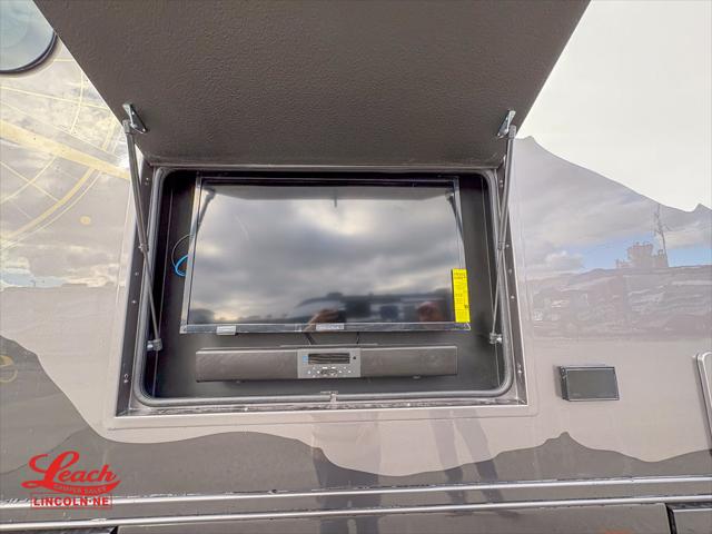 2025 Ram 5500 Tradesman/SLT