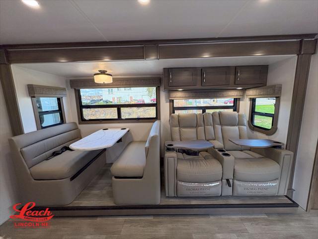 2025 Ram 5500 Tradesman/SLT