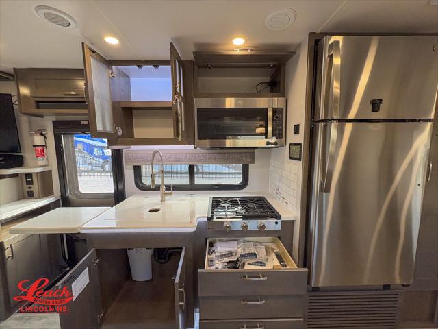 2025 Ram 5500 Tradesman/SLT