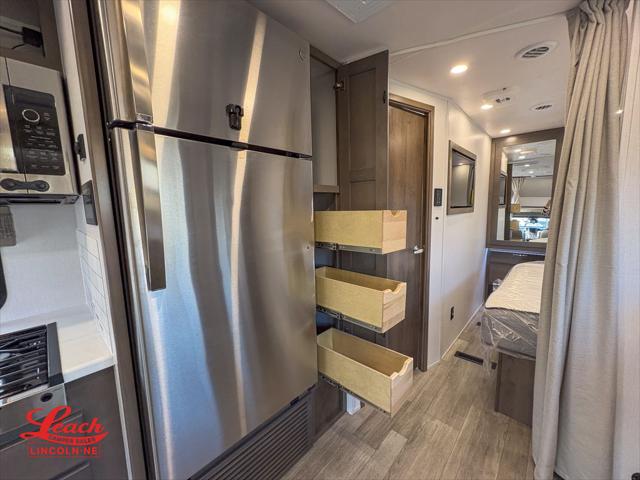 2025 Ram 5500 Tradesman/SLT