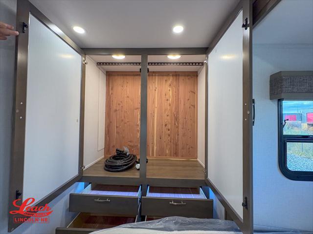 2025 Ram 5500 Tradesman/SLT