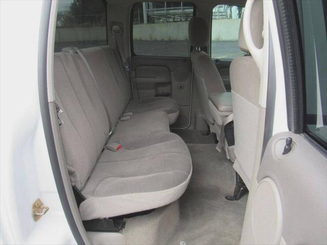 2003 Dodge Ram 2500 SLT Clean, 6 Speed manual, No dealer fees! Clean,