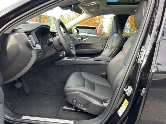 2025 Volvo XC60 Plug-In Hybrid Core