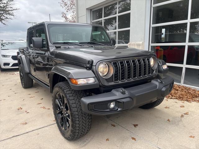 2025 Jeep Gladiator GLADIATOR NIGHTHAWK 4X4