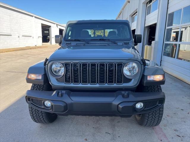 2025 Jeep Gladiator GLADIATOR NIGHTHAWK 4X4