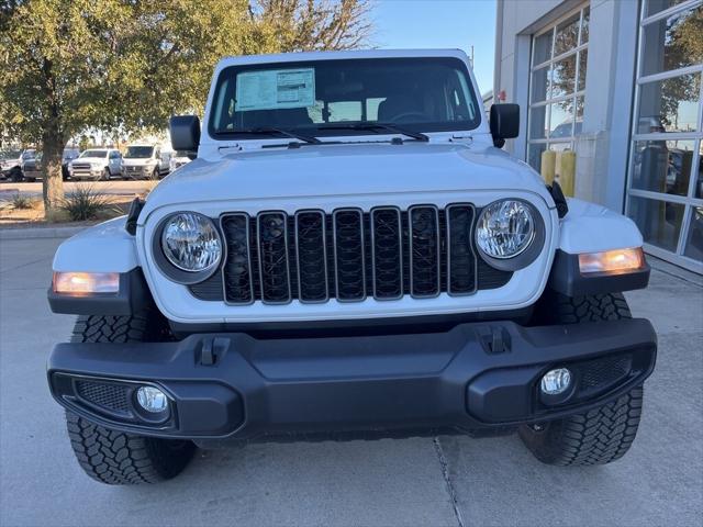 2025 Jeep Gladiator GLADIATOR NIGHTHAWK 4X4