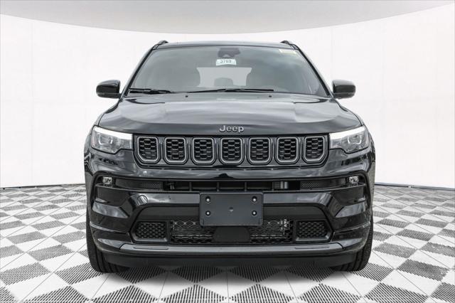 2025 Jeep Compass COMPASS LIMITED 4X4