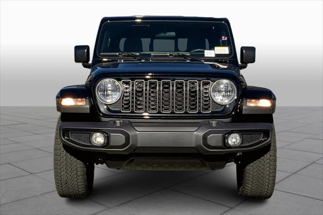 2025 Jeep Gladiator GLADIATOR NIGHTHAWK 4X4