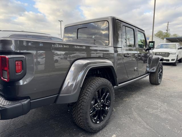 2025 Jeep Gladiator GLADIATOR NIGHTHAWK 4X4