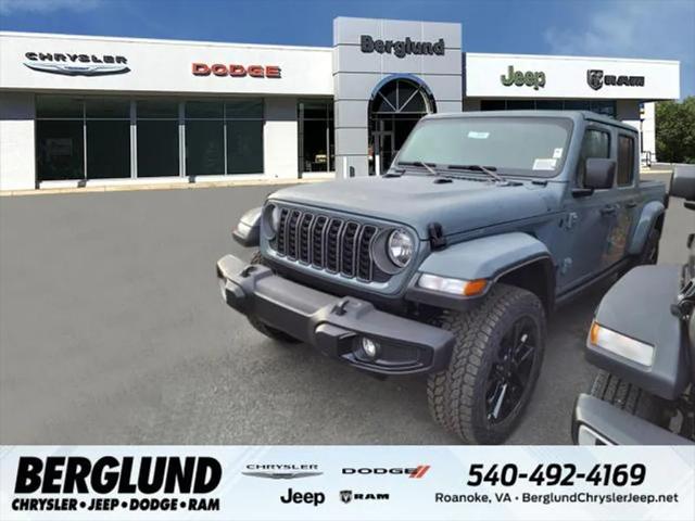 2025 Jeep Gladiator GLADIATOR NIGHTHAWK 4X4