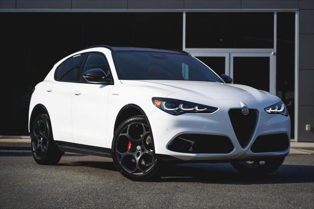 2025 Alfa Romeo Stelvio STELVIO AWD