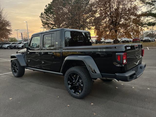 2025 Jeep Gladiator GLADIATOR NIGHTHAWK 4X4