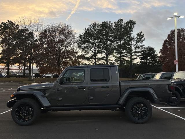 2025 Jeep Gladiator GLADIATOR NIGHTHAWK 4X4