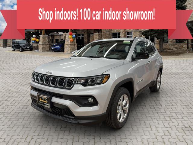 2025 Jeep Compass COMPASS LATITUDE 4X4