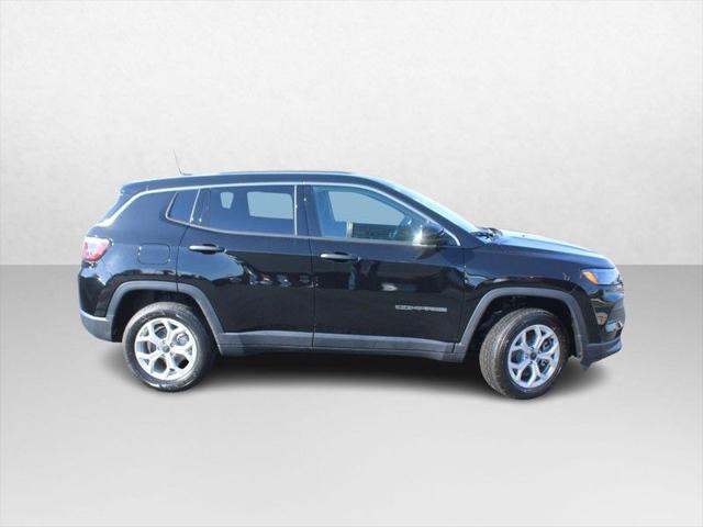 2025 Jeep Compass COMPASS SPORT 4X4