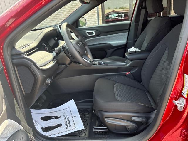 2025 Jeep Compass COMPASS SPORT 4X4