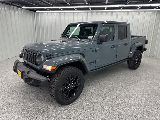 2025 Jeep Gladiator GLADIATOR NIGHTHAWK 4X4