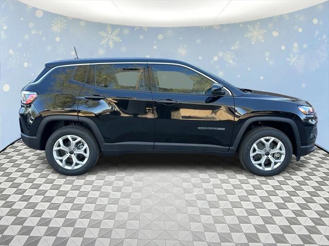 2025 Jeep Compass COMPASS SPORT 4X4