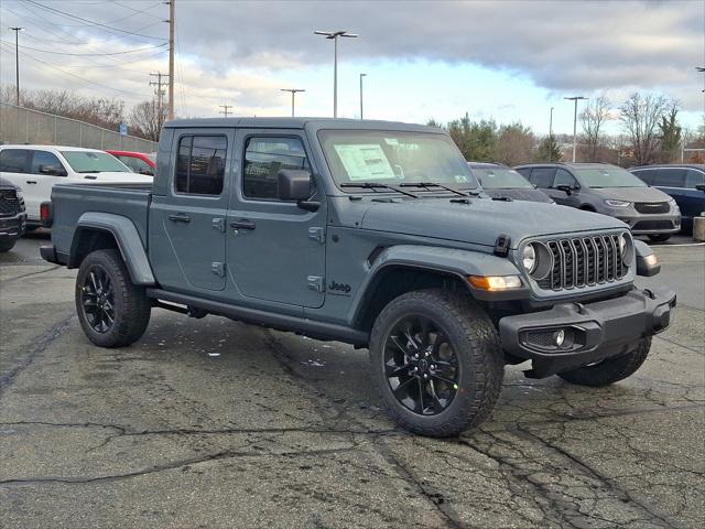 2025 Jeep Gladiator GLADIATOR NIGHTHAWK 4X4