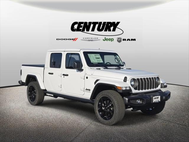 2025 Jeep Gladiator GLADIATOR NIGHTHAWK 4X4