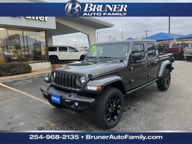 2025 Jeep Gladiator GLADIATOR NIGHTHAWK 4X4