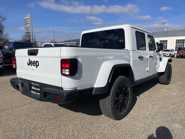 2025 Jeep Gladiator GLADIATOR NIGHTHAWK 4X4