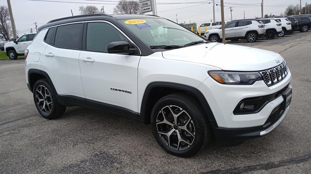 2025 Jeep Compass COMPASS LIMITED 4X4