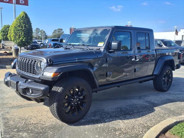 2025 Jeep Gladiator GLADIATOR NIGHTHAWK 4X4