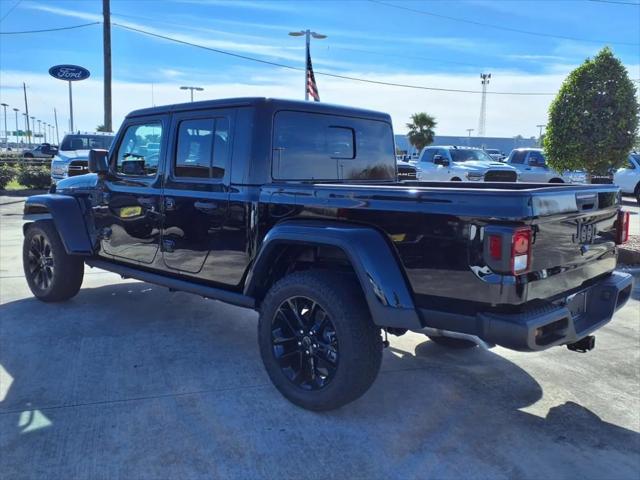 2025 Jeep Gladiator GLADIATOR NIGHTHAWK 4X4