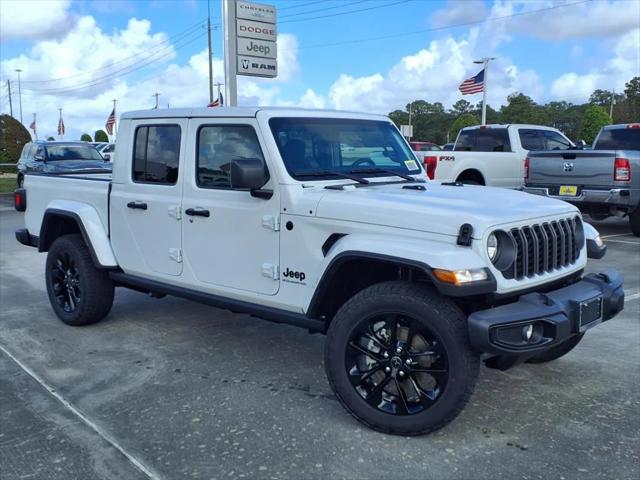 2025 Jeep Gladiator GLADIATOR NIGHTHAWK 4X4