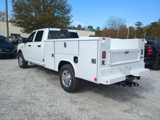 2024 RAM Ram 3500 Chassis Cab RAM 3500 TRADESMAN CREW CAB CHASSIS 4X4 60 CA