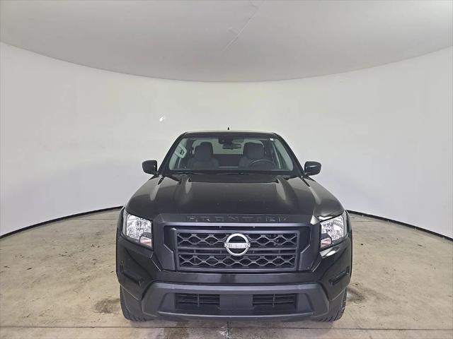 2022 Nissan Frontier Crew Cab S 4x2