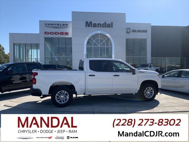 2023 Chevrolet Silverado 1500 4WD Crew Cab Short Bed WT